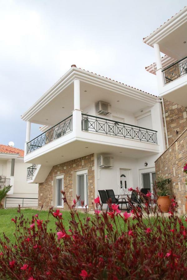 S&S Pura Vida Apartment Paliúri Kültér fotó